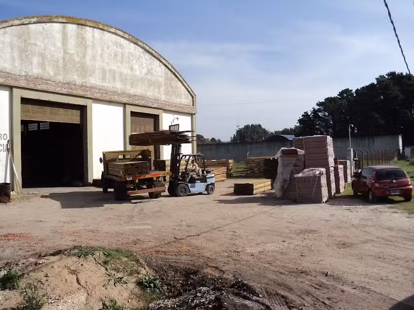 Alejandro J Garc&iacute;a y Cia