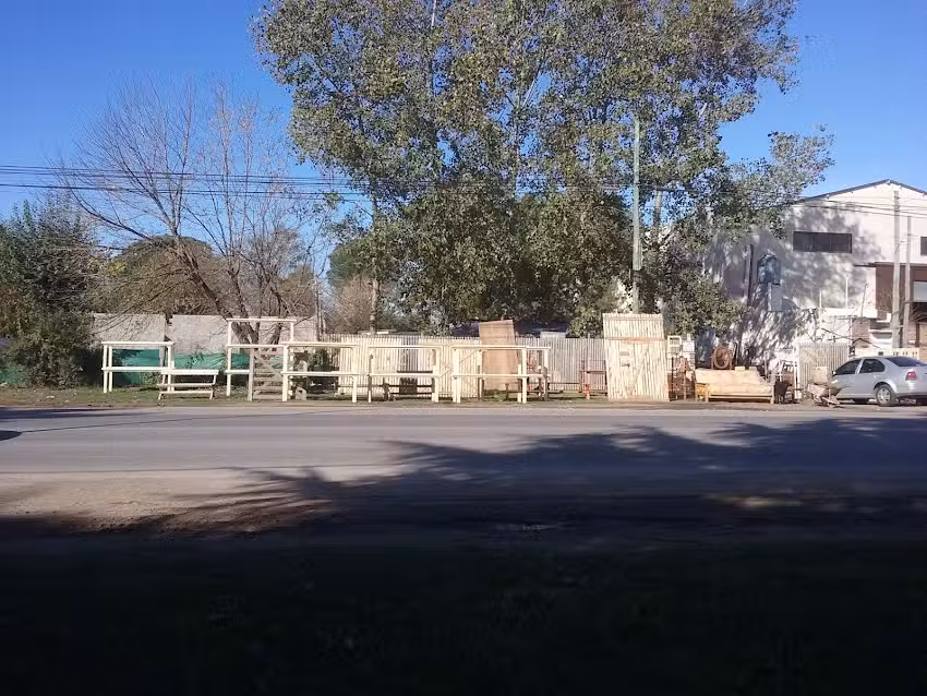 amoblamientos de algarrobo y en todo tipo dee madera julio linera