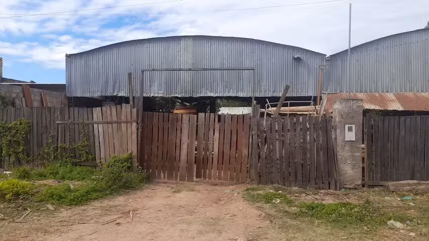 Aserradero y Carpinter&iacute;a Chiky Llanos