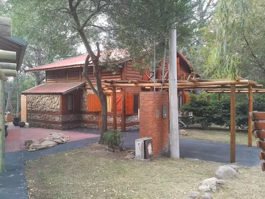 CABA&Ntilde;AS LOS TRONCOS MONTE HERMOSO