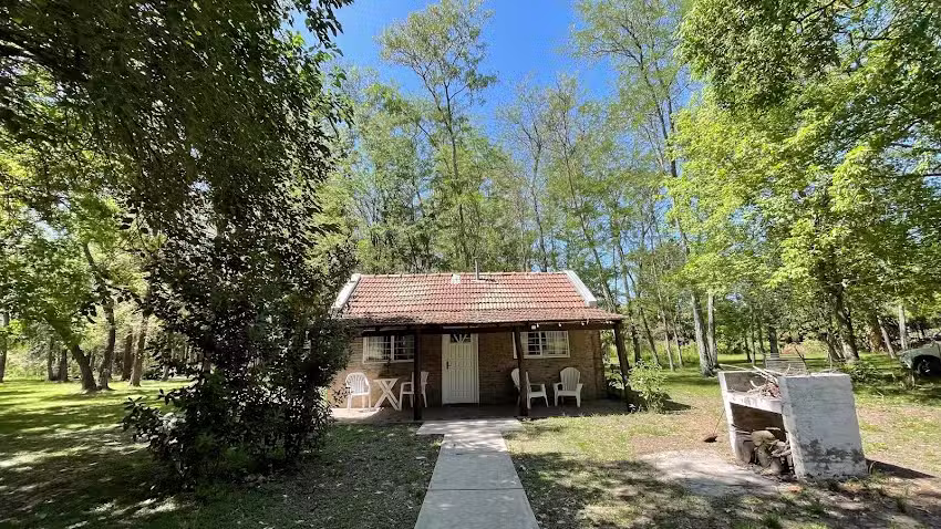 CABA&Ntilde;AS MADIRAN, Los Cardales