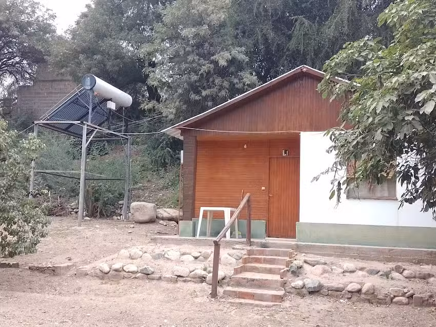 Caba&ntilde;as Nogales del Huayco