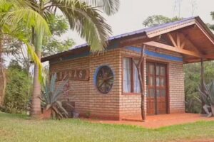 caba&ntilde;as y piscinas del parque