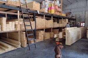 JB Maderas en Anisacate | Corral&oacute;n de maderas