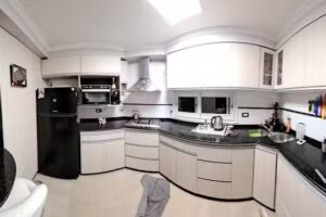 Kaese – Hierro y Madera