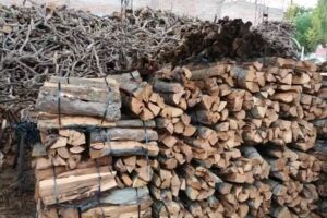 Le&ntilde;era &ldquo;El Colorado&rdquo; venta de le&ntilde;a de Algarrobo