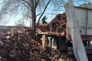 Le&ntilde;era la familia