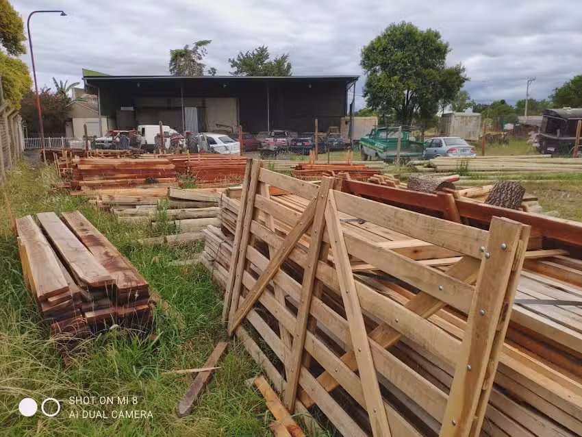 Maderas Pueblo Esther SRL