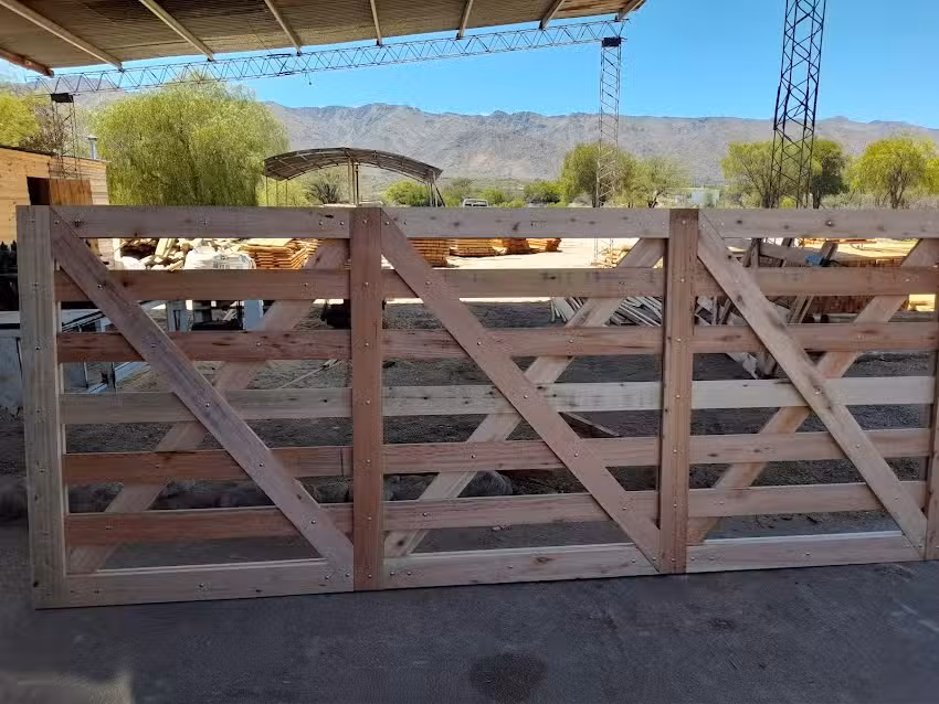 Maderera El Tr&eacute;bol