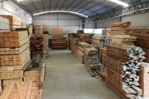 Maderera Grau y Weiss