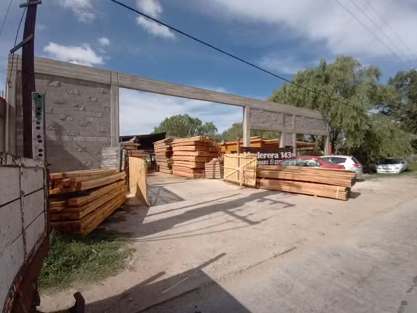 Maderera Guti&eacute;rrez 143