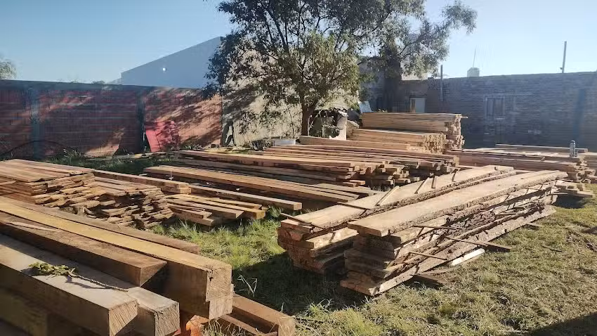 Maderera Los Pinos