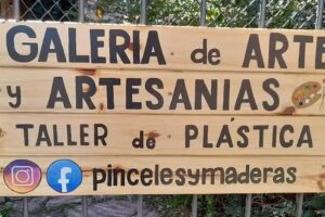 Pinceles y Maderas taller de arte y artesanías