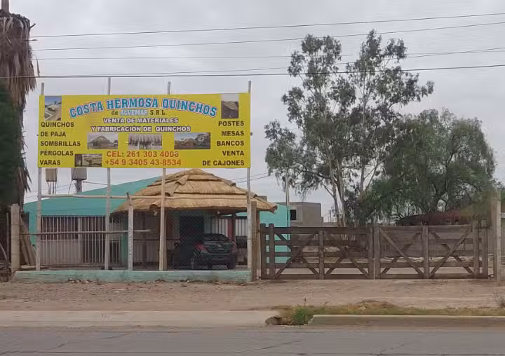 Quinchos Costa Hermosa