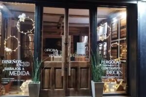 R&uacute;sticos p&eacute;rgolas decks saunas dormis