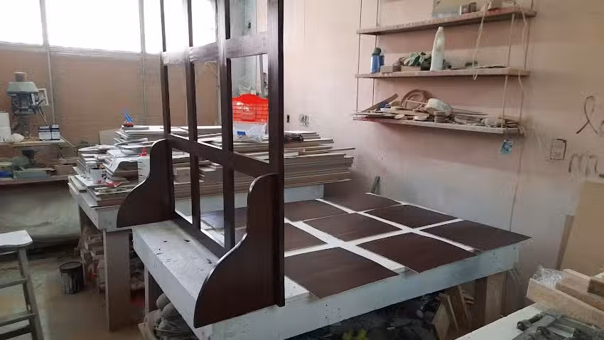 Sue&ntilde;os De Madera