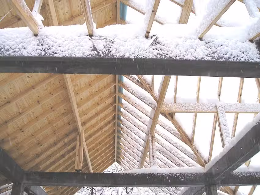 Zinguer&iacute;a San Jorge y Aserradero